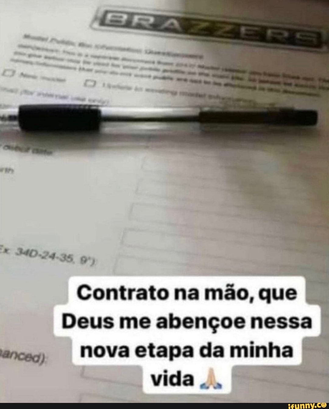 Contrato na mão que I Deus me abençoe nessa nova etapa da minha vida