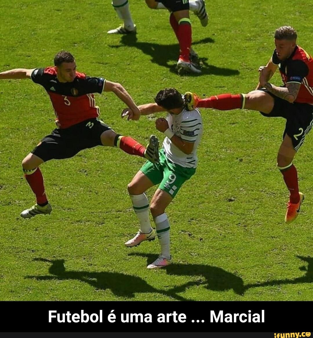 Compilado de shitpost futebolístico