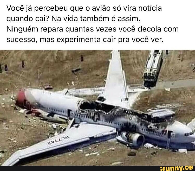 Veja o exato momento em que um avião pousando quase colide em outro [vídeo]  - Mega Curioso