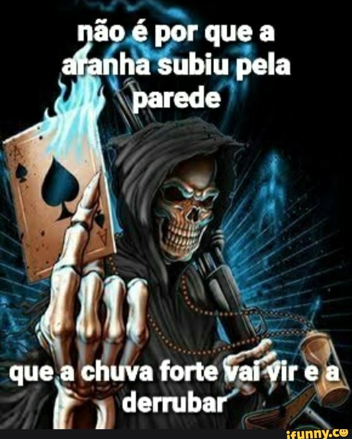 ARANHA SUBINDO NAS PAREDES