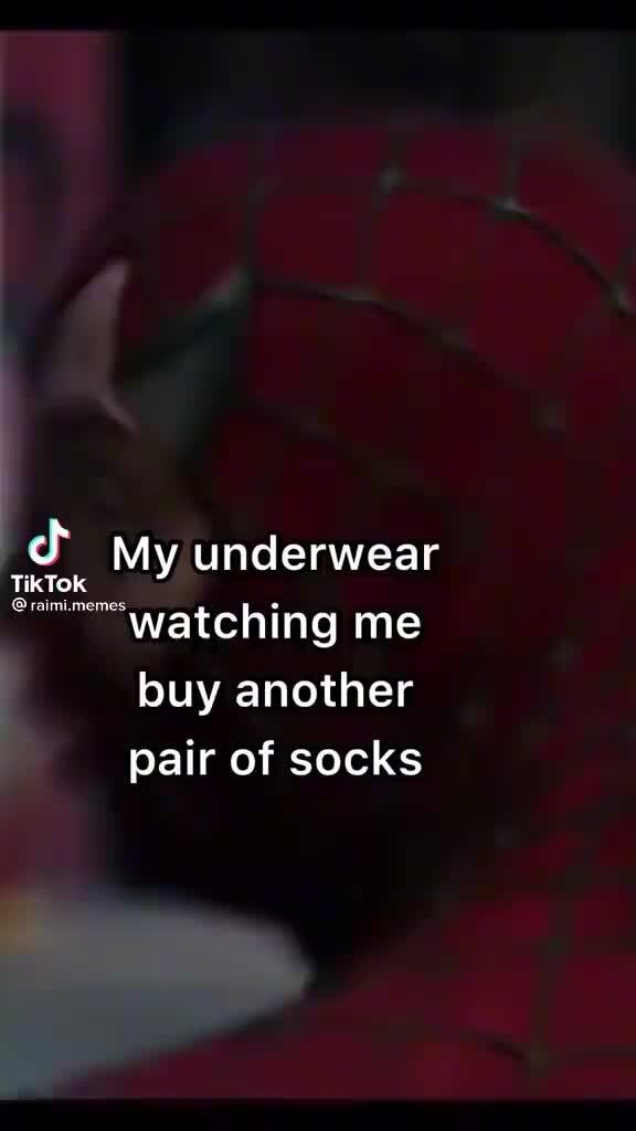 My underwear watching me buy new PC parts - iFunny Brazil