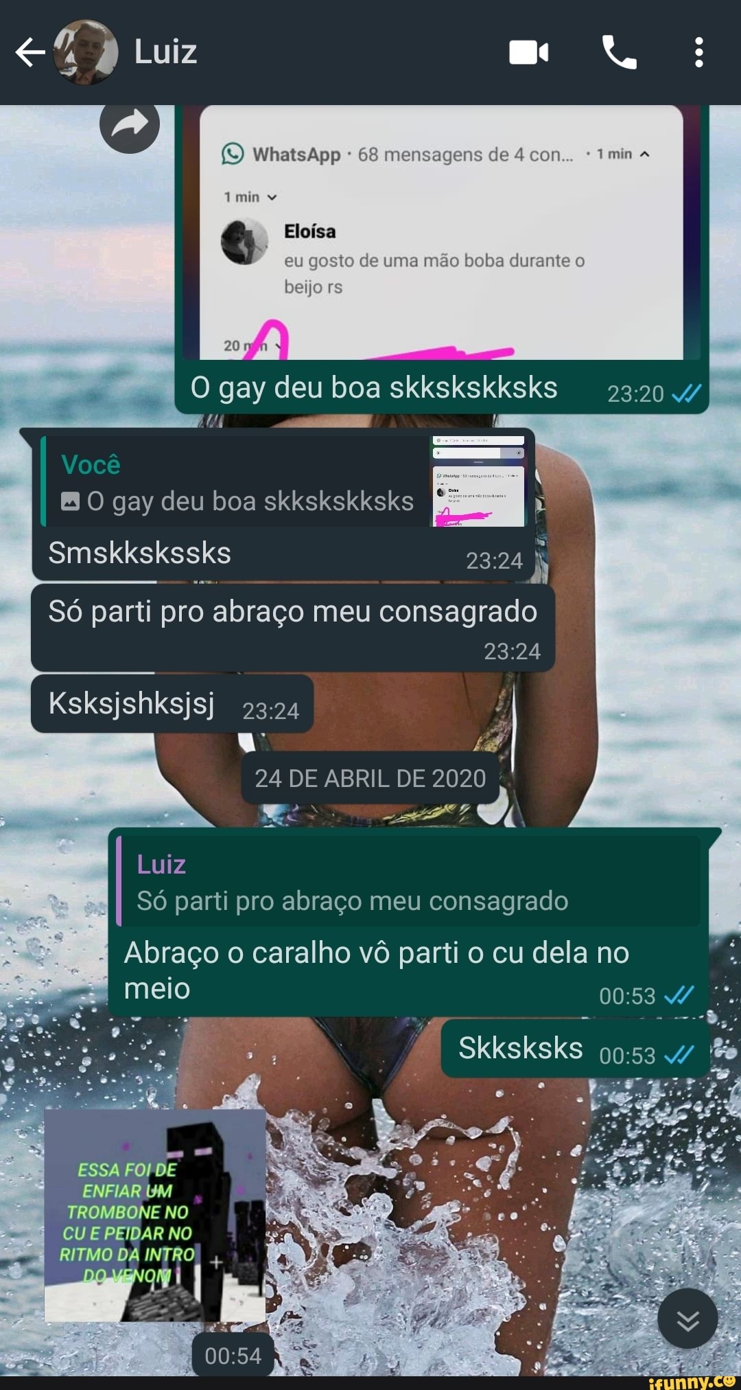 De uma mão boba durante o O gay deu boa BUM a BO gay deu boa