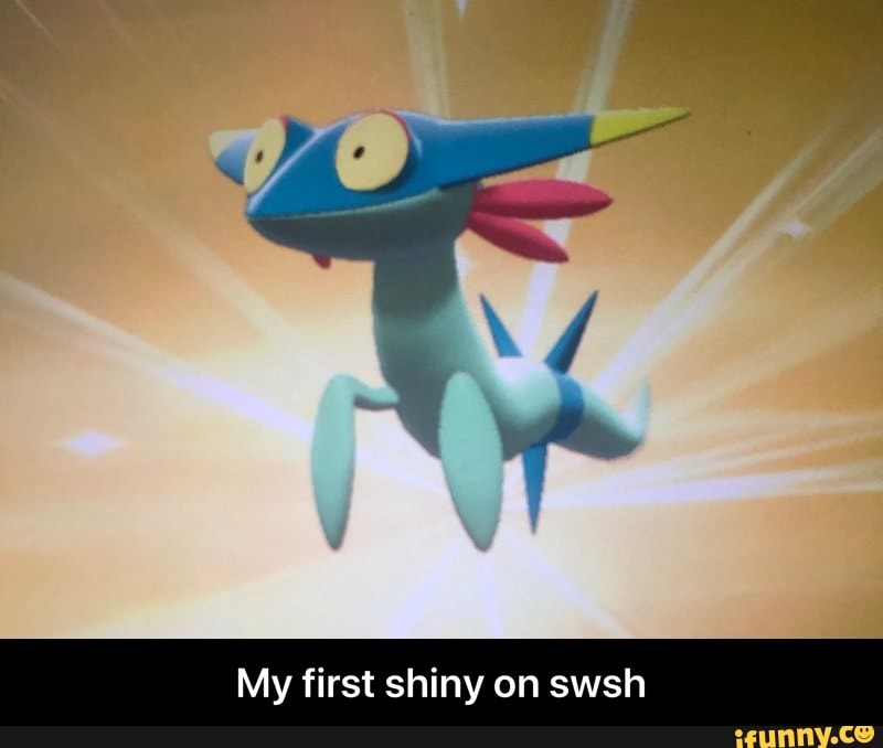 Got my ﬁrst shiny Bulbasaur yesterday and evolved it right away Q - iFunny