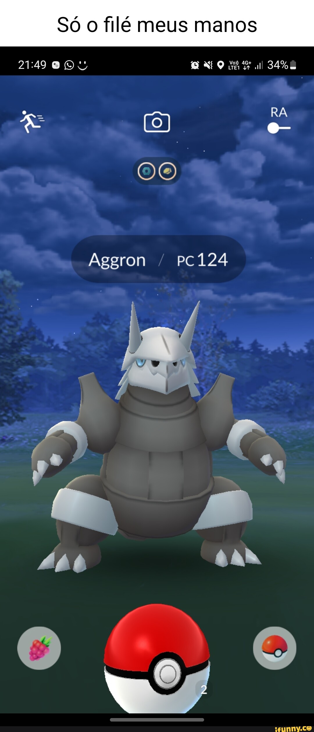 O RESEp, aes este é Aggron, um Pokémon do tipo pedra e metal,que