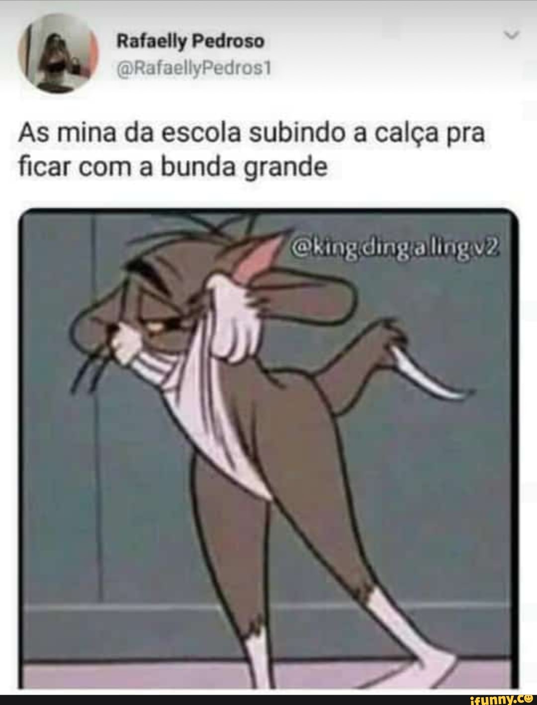 As mina da escola subindo a calça pra ficar com a bunda grande - iFunny  Brazil