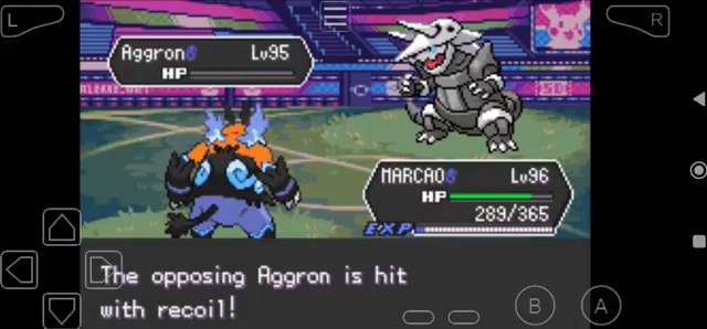 O RESEp, aes este é Aggron, um Pokémon do tipo pedra e metal,que