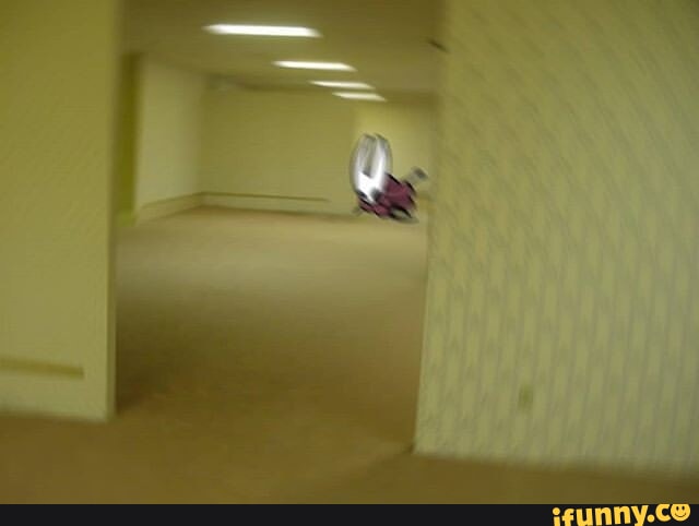 Help I'm in the backrooms level 94 - iFunny Brazil